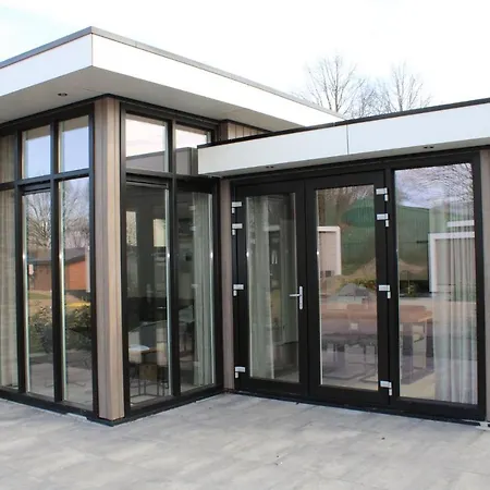 Holiday park Rhederlaagse Meren Lathum