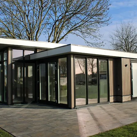 Holiday park Rhederlaagse Meren Lathum