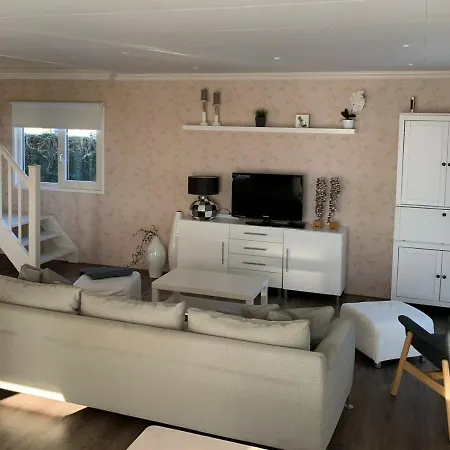 Rhederlaagse Meren Holiday park *