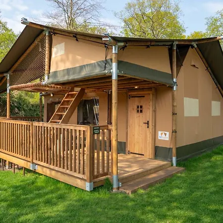 Holiday park Rhederlaagse Meren Lathum