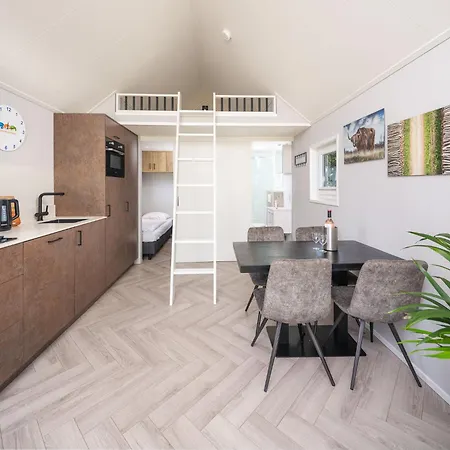 Parque de vacaciones Rhederlaagse Meren Lathum