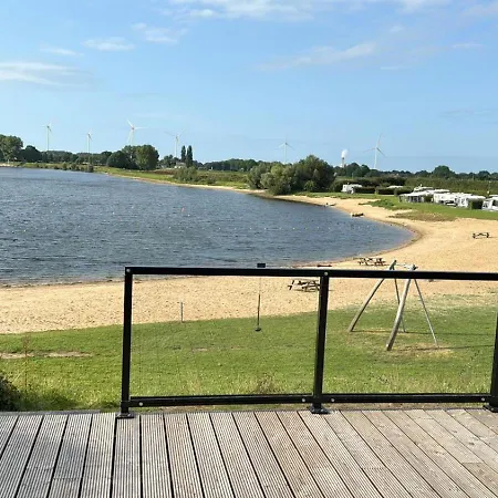 Üdülőpark Rhederlaagse Meren